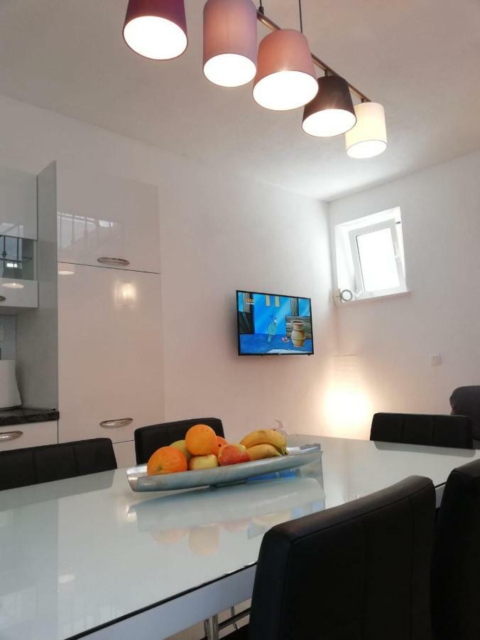 Apartment Porat Trogir Buitenkant foto