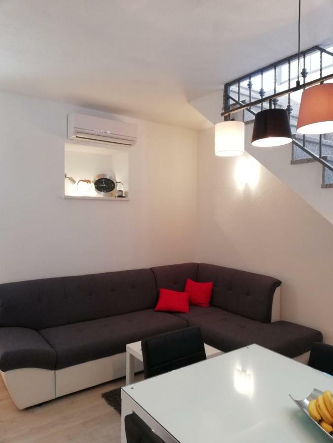 Apartment Porat Trogir Buitenkant foto