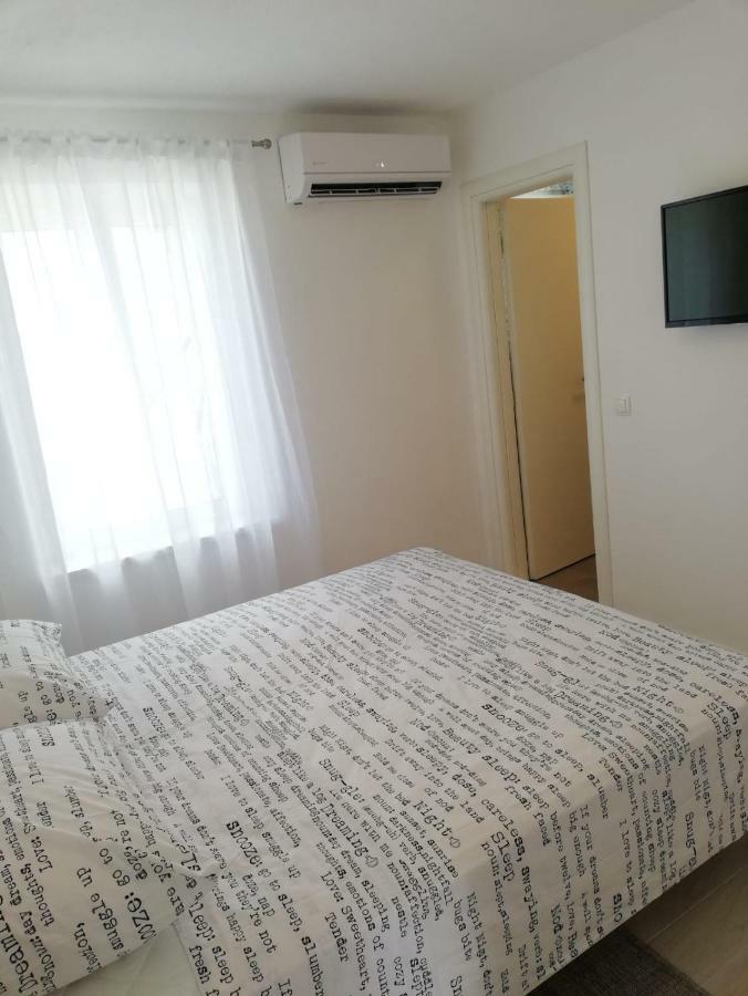 Apartment Porat Trogir Buitenkant foto