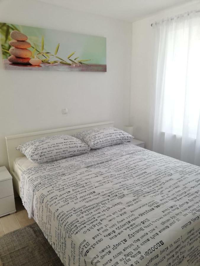 Apartment Porat Trogir Buitenkant foto