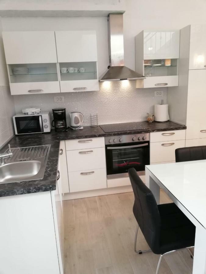 Apartment Porat Trogir Buitenkant foto
