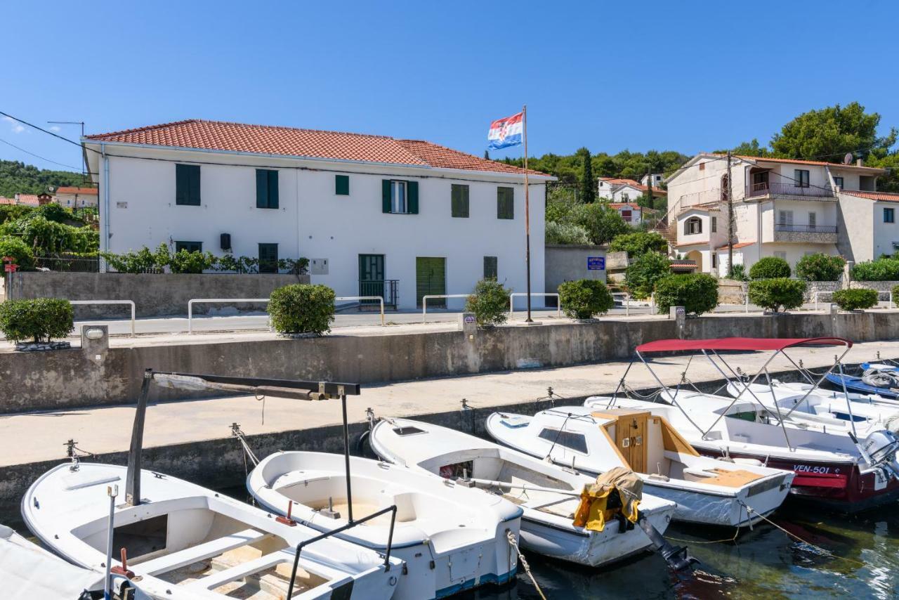 Apartment Porat Trogir Buitenkant foto