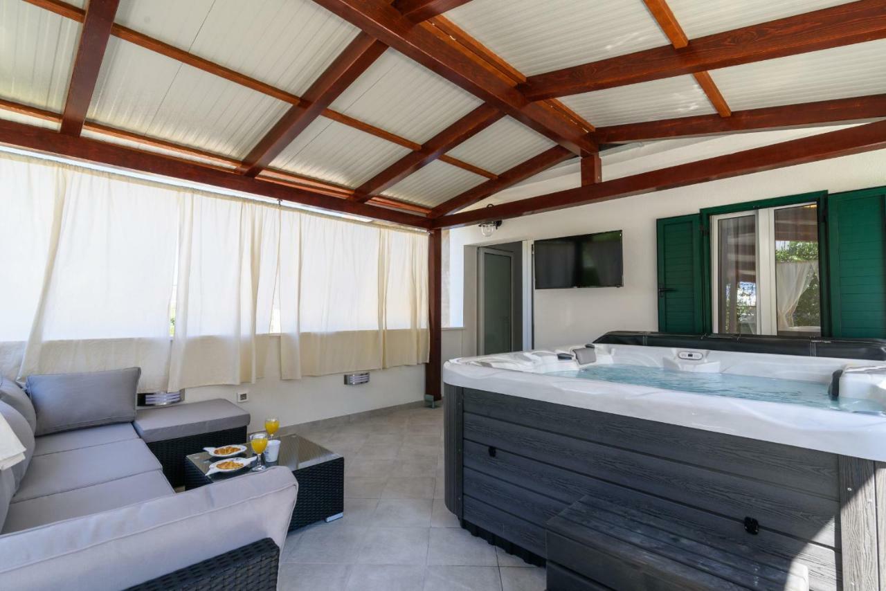 Apartment Porat Trogir Buitenkant foto