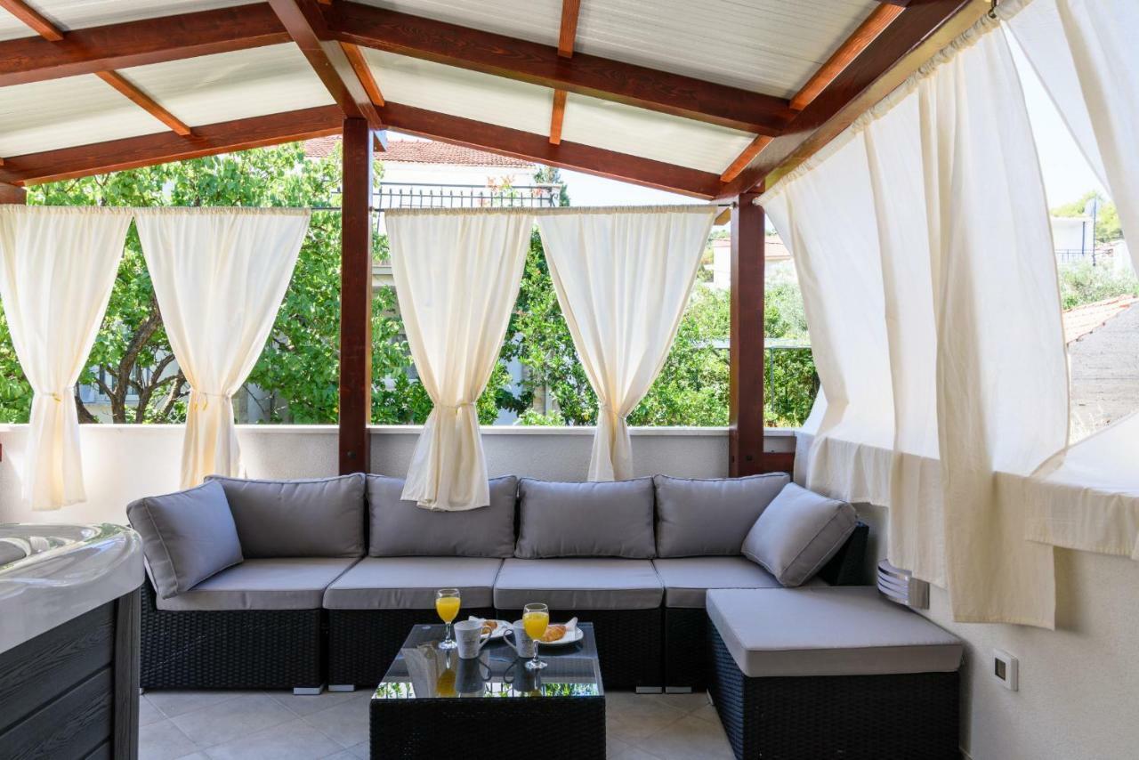Apartment Porat Trogir Buitenkant foto