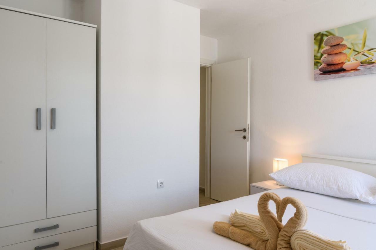 Apartment Porat Trogir Buitenkant foto