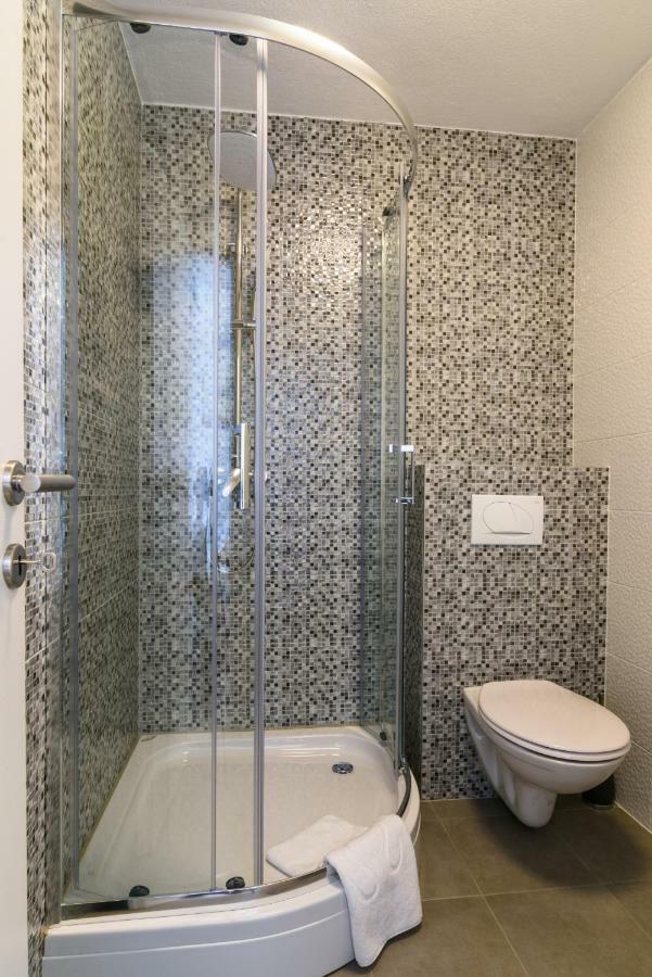 Apartment Porat Trogir Buitenkant foto