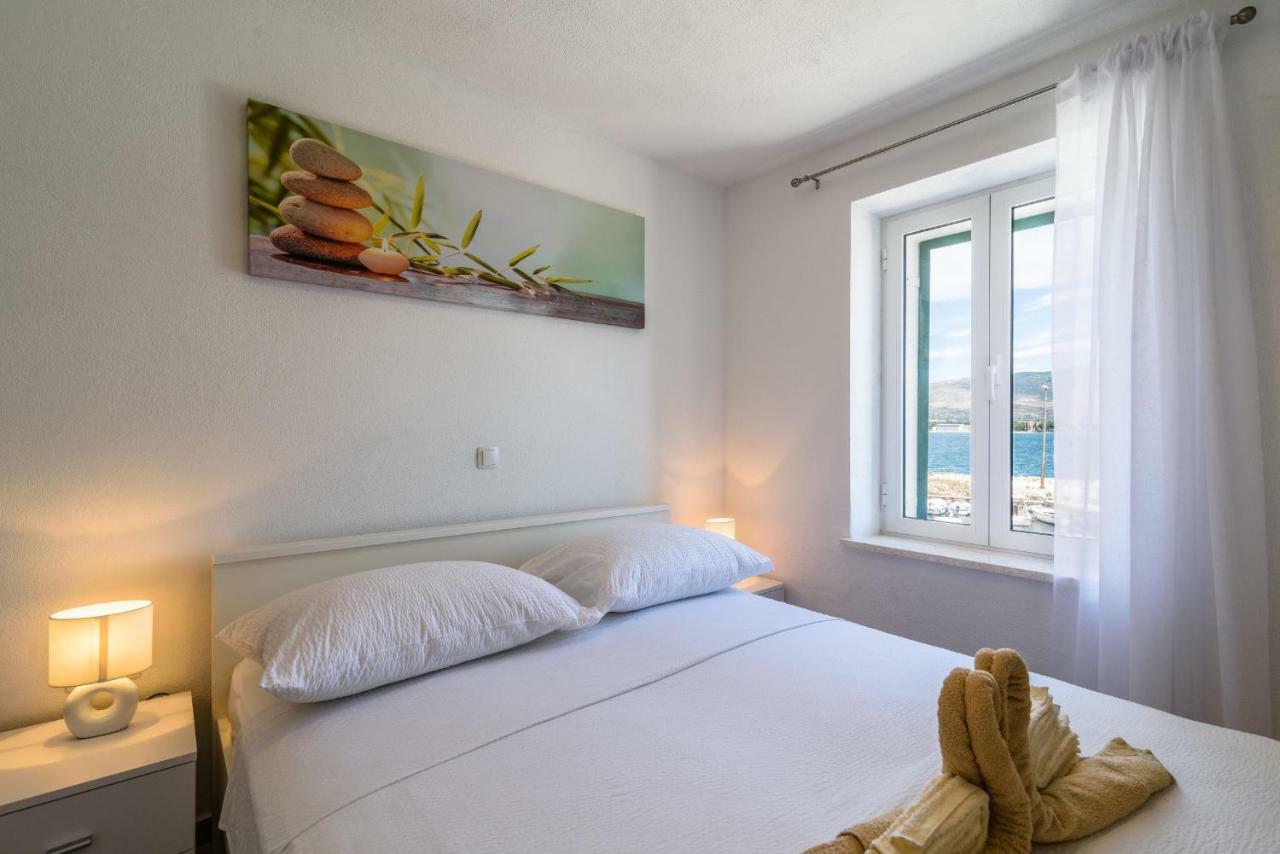 Apartment Porat Trogir Buitenkant foto