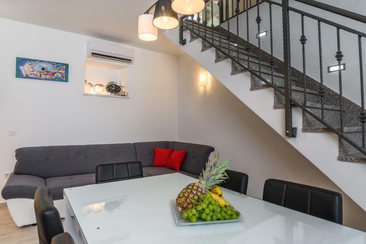 Apartment Porat Trogir Buitenkant foto