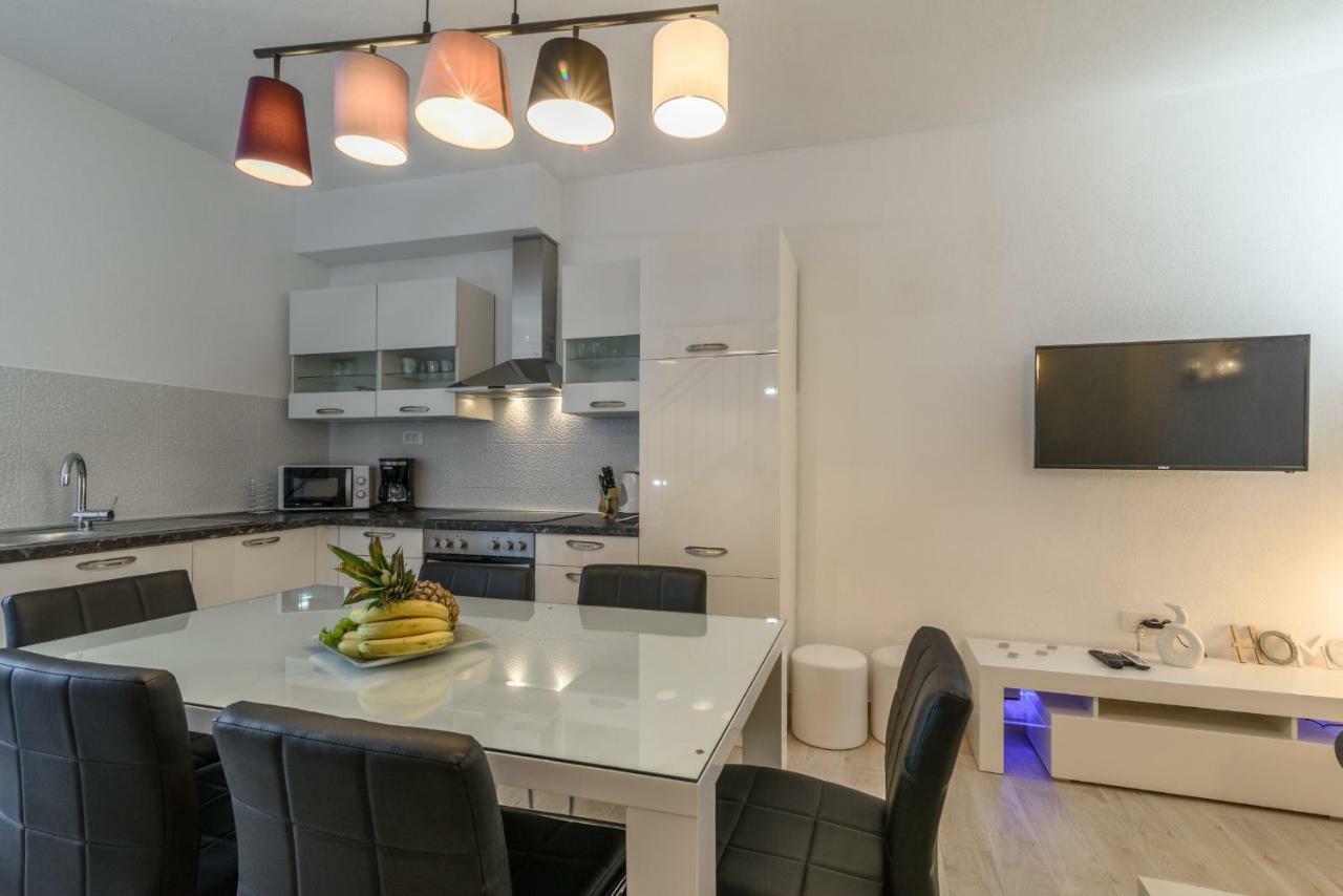 Apartment Porat Trogir Buitenkant foto