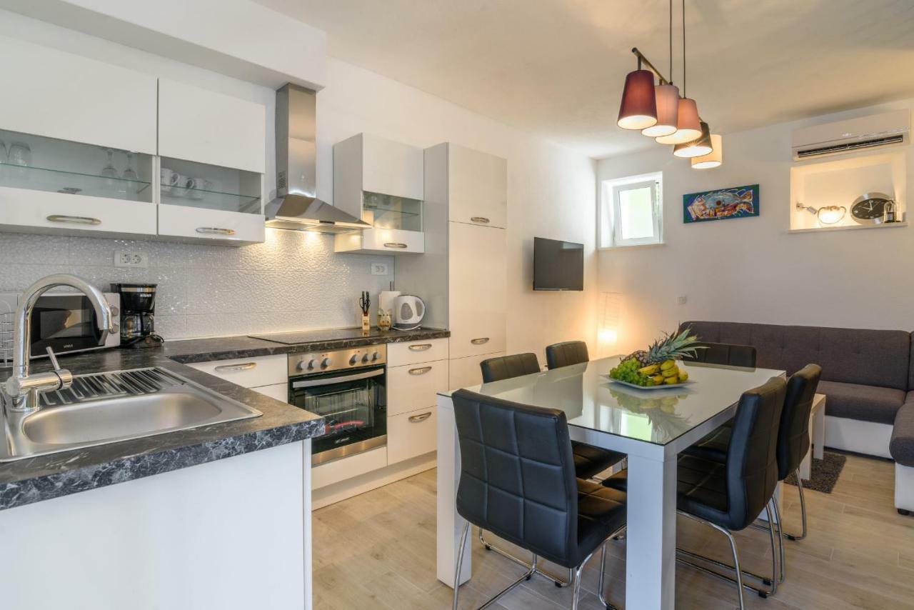 Apartment Porat Trogir Buitenkant foto